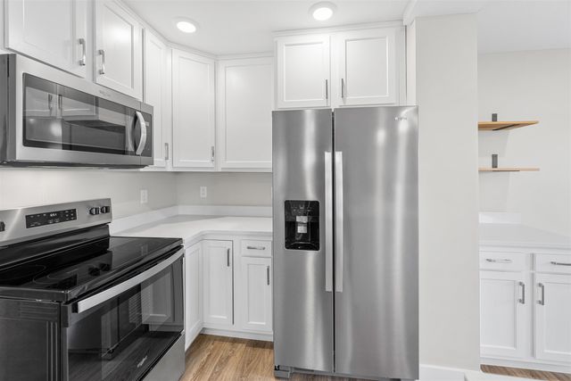 2713 Tim Rogers Ln, Salina, KS 67401