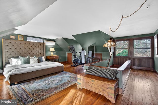 5533 N FRONT ST, Harrisburg, PA 17110