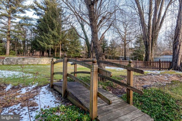 5533 N FRONT ST, Harrisburg, PA 17110