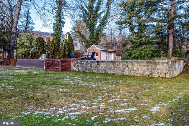 5533 N FRONT ST, Harrisburg, PA 17110