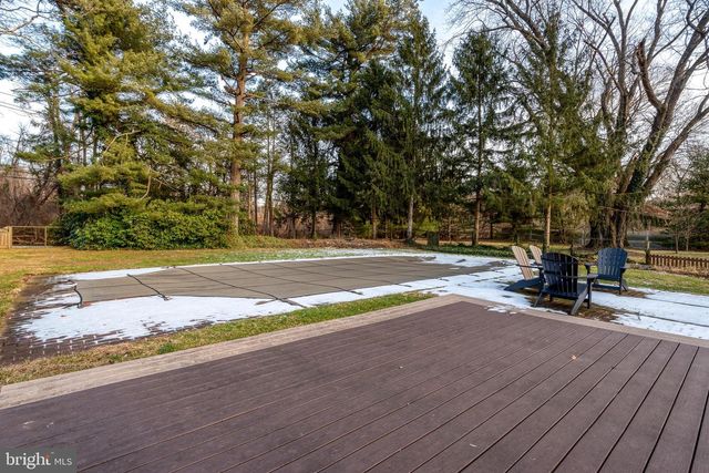 5533 N FRONT ST, Harrisburg, PA 17110