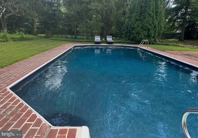 5533 N FRONT ST, Harrisburg, PA 17110