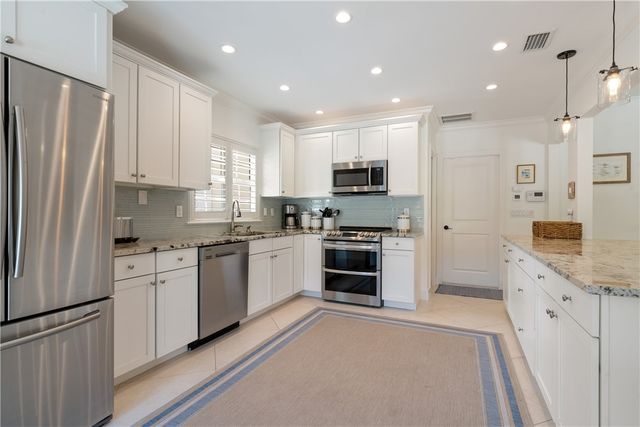 1776 Seagrove Drive, Vero Beach, FL 32963