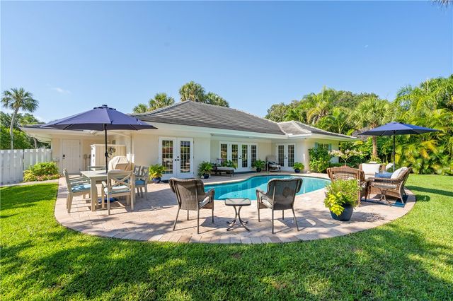 1776 Seagrove Drive, Vero Beach, FL 32963