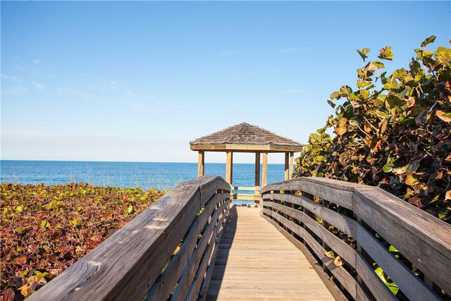 1776 Seagrove Drive, Vero Beach, FL 32963