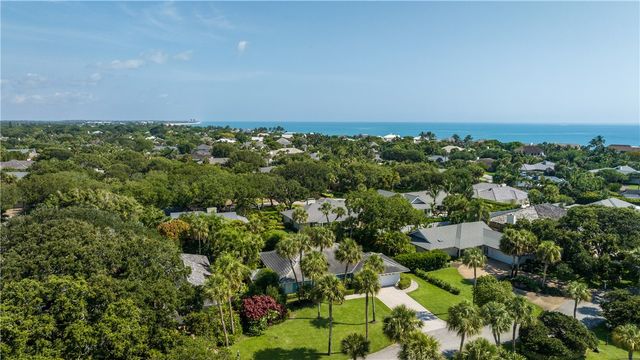 1776 Seagrove Drive, Vero Beach, FL 32963