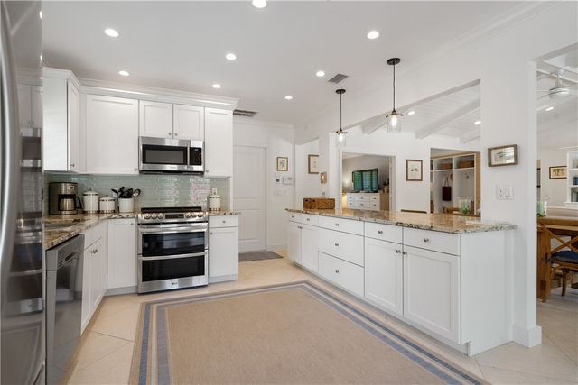 1776 Seagrove Drive, Vero Beach, FL 32963