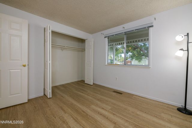 3338 Somerset Way, Carson City, NV 89705
