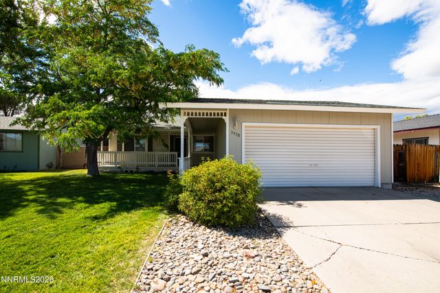 3338 Somerset Way, Carson City, NV 89705