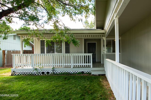 3338 Somerset Way, Carson City, NV 89705