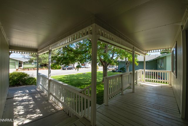 3338 Somerset Way, Carson City, NV 89705