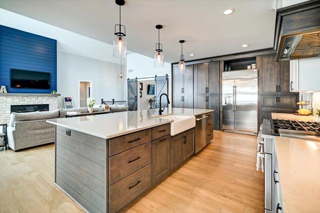 2231 Wooded Ridge Trail, Cottage Grove, WI 53527