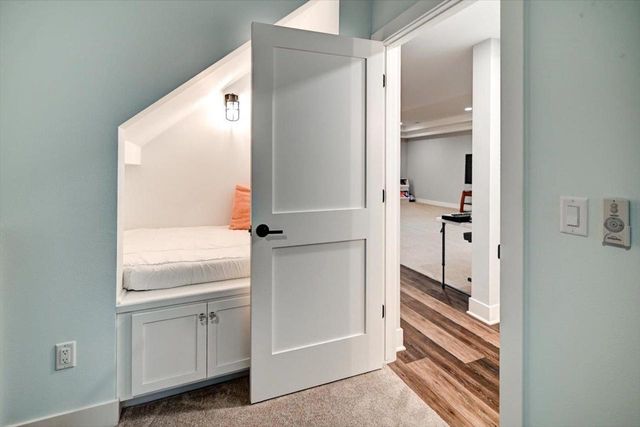 2231 Wooded Ridge Trail, Cottage Grove, WI 53527