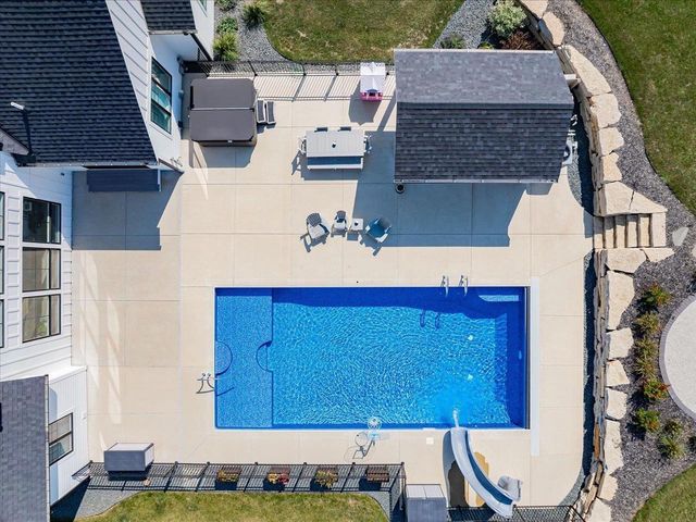 2231 Wooded Ridge Trail, Cottage Grove, WI 53527