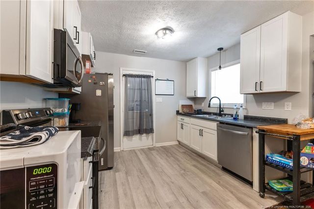 1908 Green Circle, Fayetteville, NC 28304