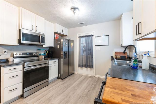 1908 Green Circle, Fayetteville, NC 28304