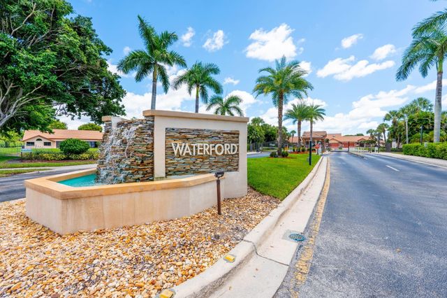 8486 Heather Place, Boynton Beach, FL 33472