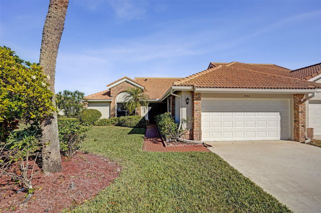 8486 Heather Place, Boynton Beach, FL 33472