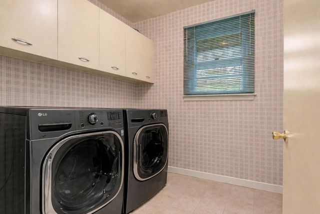 4710 CROSSOVER LN, Memphis, TN 38117