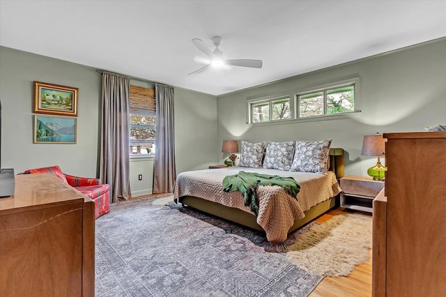 4710 CROSSOVER LN, Memphis, TN 38117