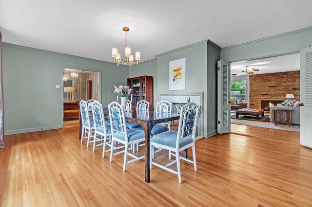 4710 CROSSOVER LN, Memphis, TN 38117