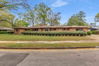 4710 CROSSOVER LN, Memphis, TN 38117
