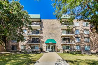 3838 W 111th Street 209, Chicago, IL 60655