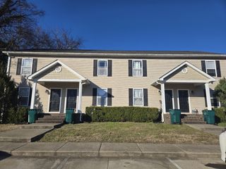 805 E Railroad St, Waverly, TN 37185