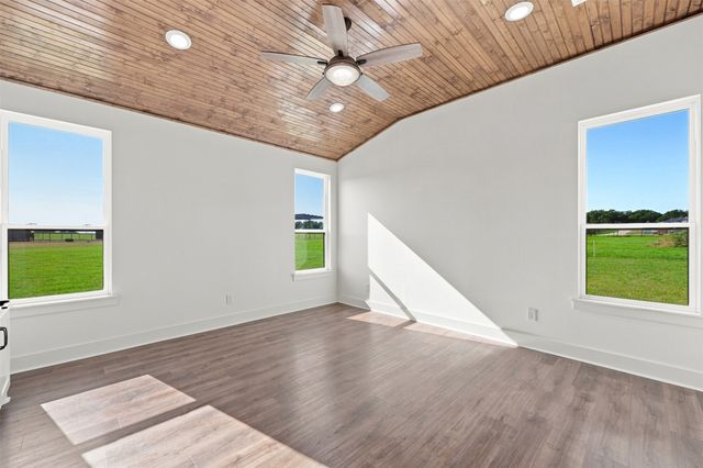 10 Keeter Lane, Lipan, TX 76462