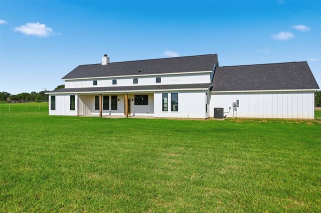 10 Keeter Lane, Lipan, TX 76462