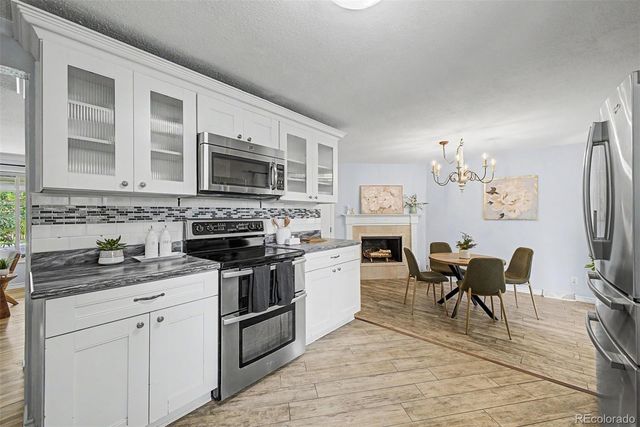 945 E 10th Avenue, Broomfield, CO 80020