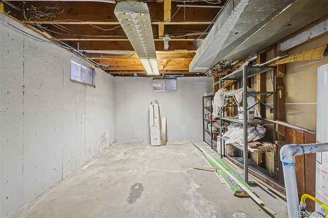 945 E 10th Avenue, Broomfield, CO 80020