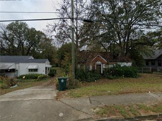 1575 Burton Avenue, Macon, GA 31204