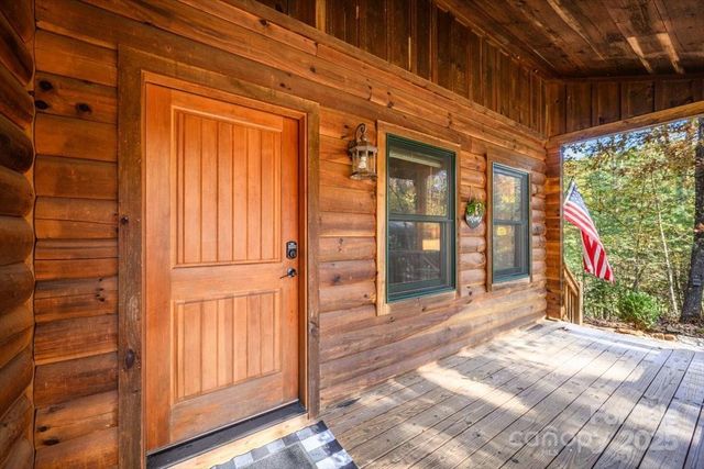 87 Prater Cove Road, Franklin, NC 28734