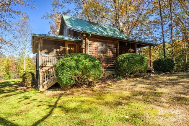 87 Prater Cove Road, Franklin, NC 28734