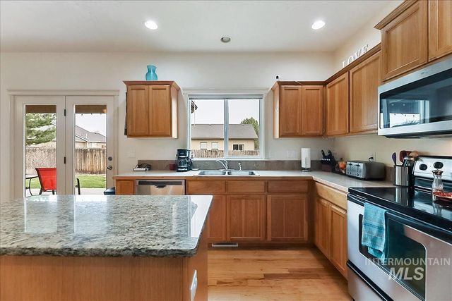 826 W Playground St, Kuna, ID 83634