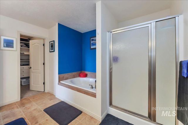 826 W Playground St, Kuna, ID 83634