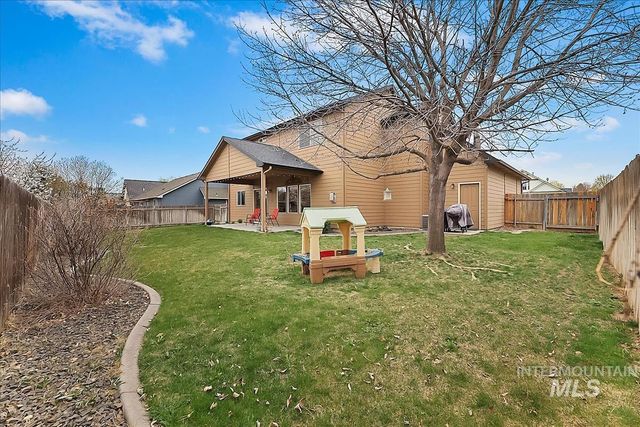 826 W Playground St, Kuna, ID 83634