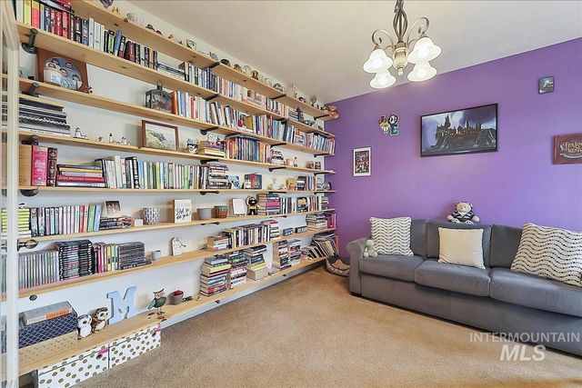 826 W Playground St, Kuna, ID 83634