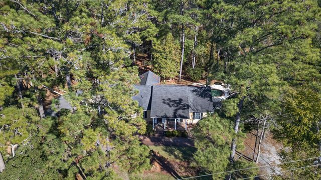 297 Linden Circle, Pawleys Island, SC 29585