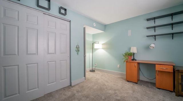 1058 W 61st Avenue, Merrillville, IN 46410