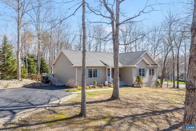 70 RIVERSIDE DR, Palmyra, VA 22963