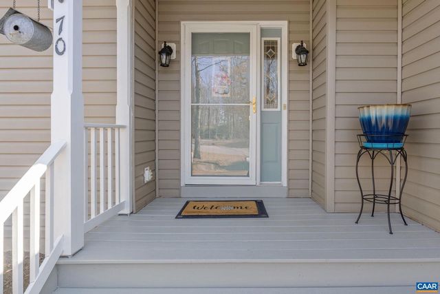 70 RIVERSIDE DR, Palmyra, VA 22963