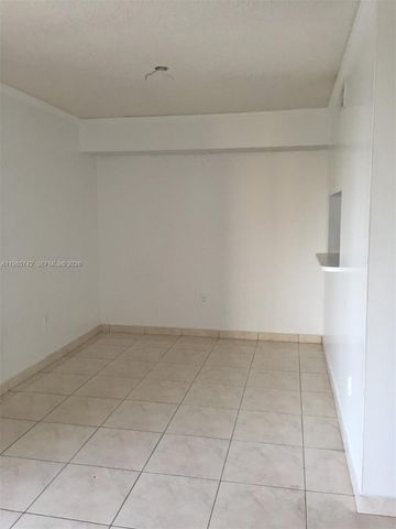 11780 SW 18th St 423-2, Miami, FL 33175