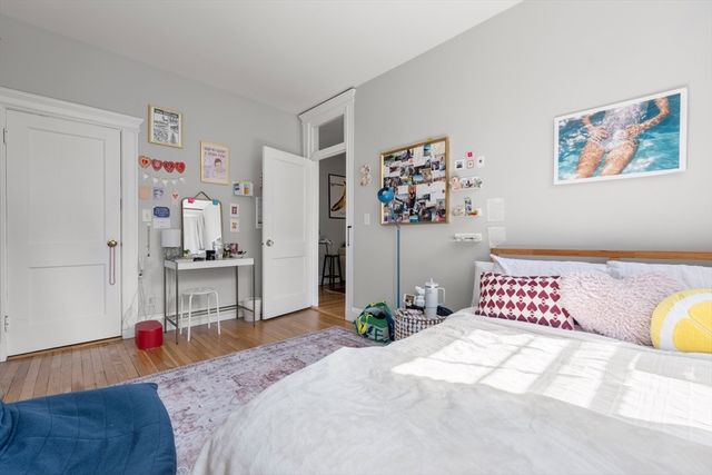 282 Newbury 6, Boston, MA 02116