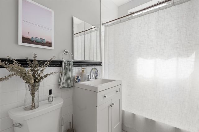 282 Newbury 6, Boston, MA 02116