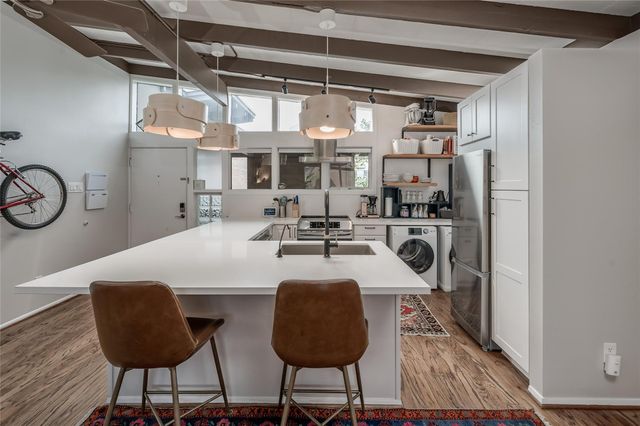 5222 Memorial Drive 5222, Houston, TX 77007