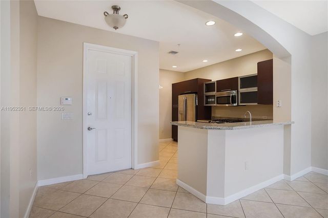 2900 NW 125th Ave 3-315, Sunrise, FL 33323