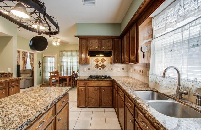 211 Squires Bend, Stafford, TX 77477