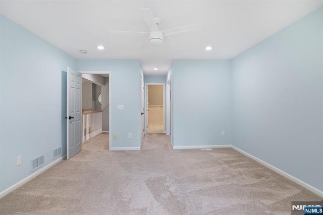 8 Clements Court C0068, Roseland, NJ 07068